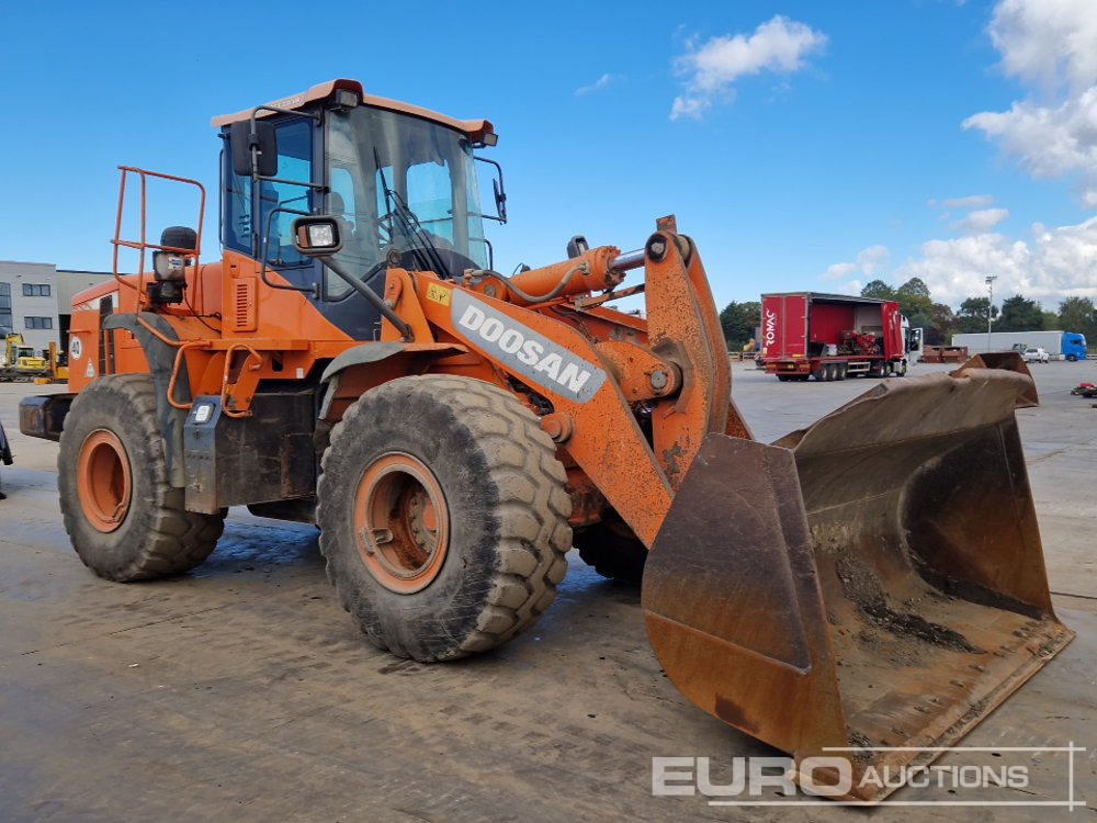 Kolesni nakladalec 2015 Doosan DL300-3: slika 7