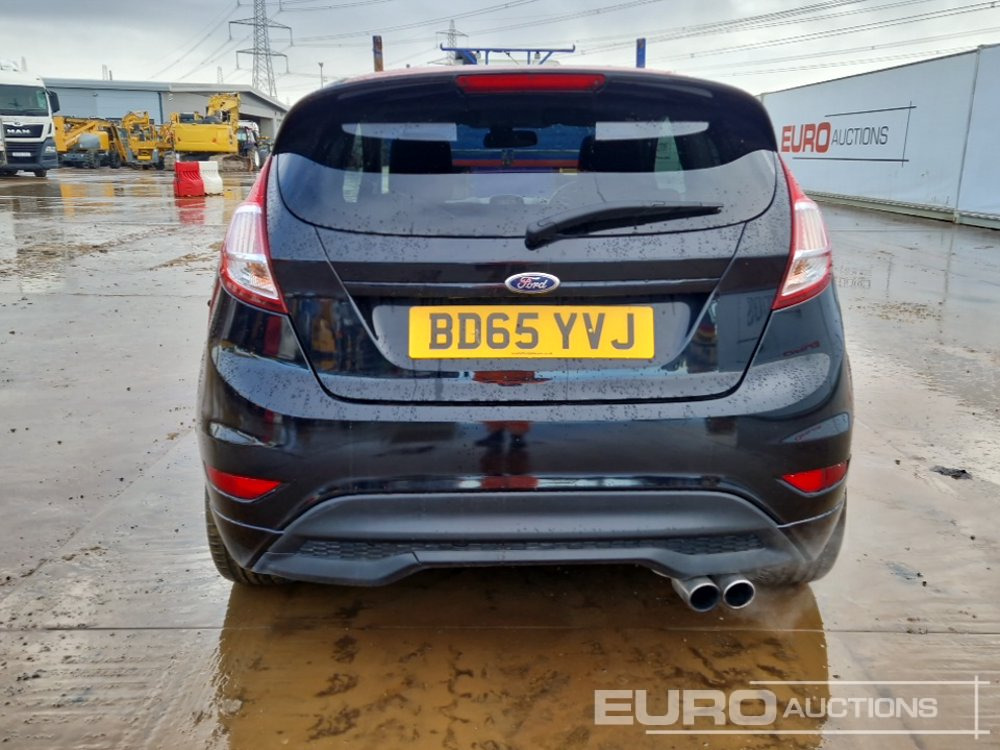 2015 Ford Fiesta - Avtomobil: slika 4 2015 Ford Fiesta - Avtomobil: slika 4