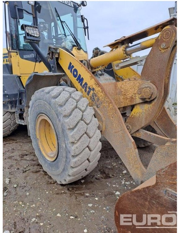 Kolesni nakladalec 2015 Komatsu WA320-7: slika 9