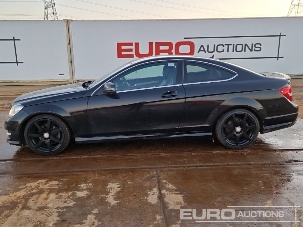 2015 Mercedes C250 AMG - Avtomobil: slika 2 2015 Mercedes C250 AMG - Avtomobil: slika 2