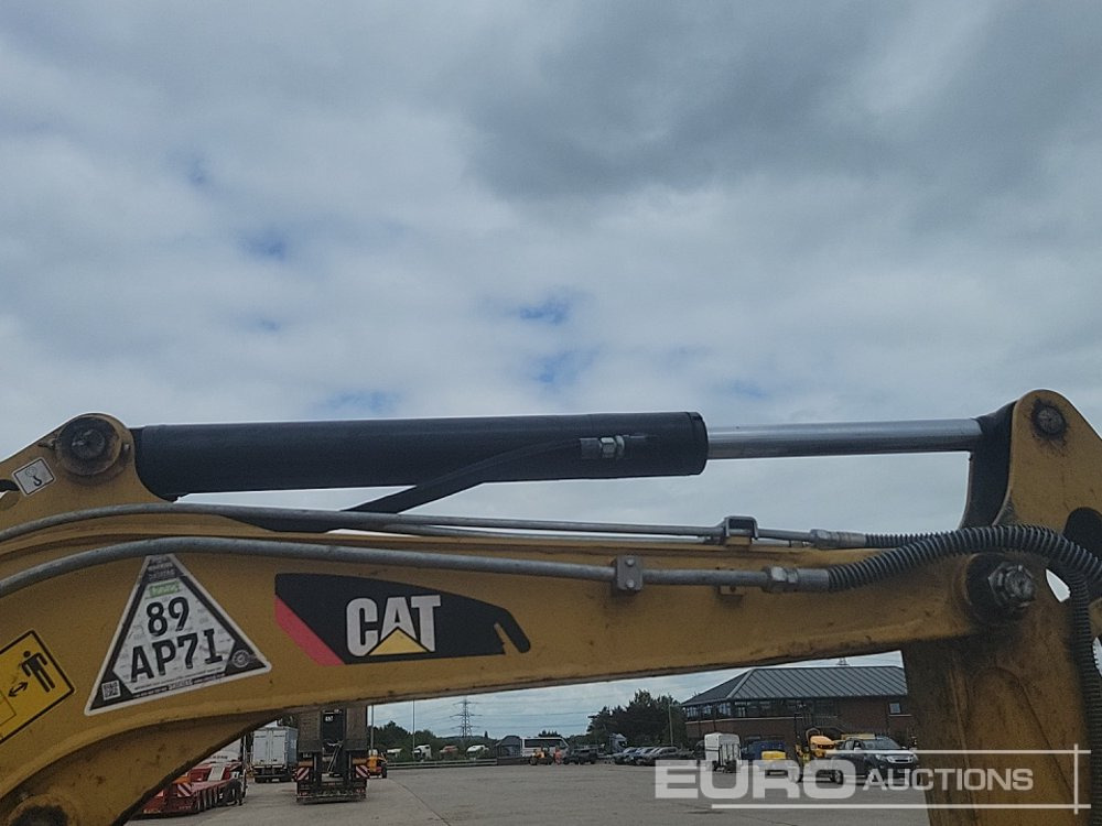 Mini bager 2016 CAT 302.7DCR: slika 28