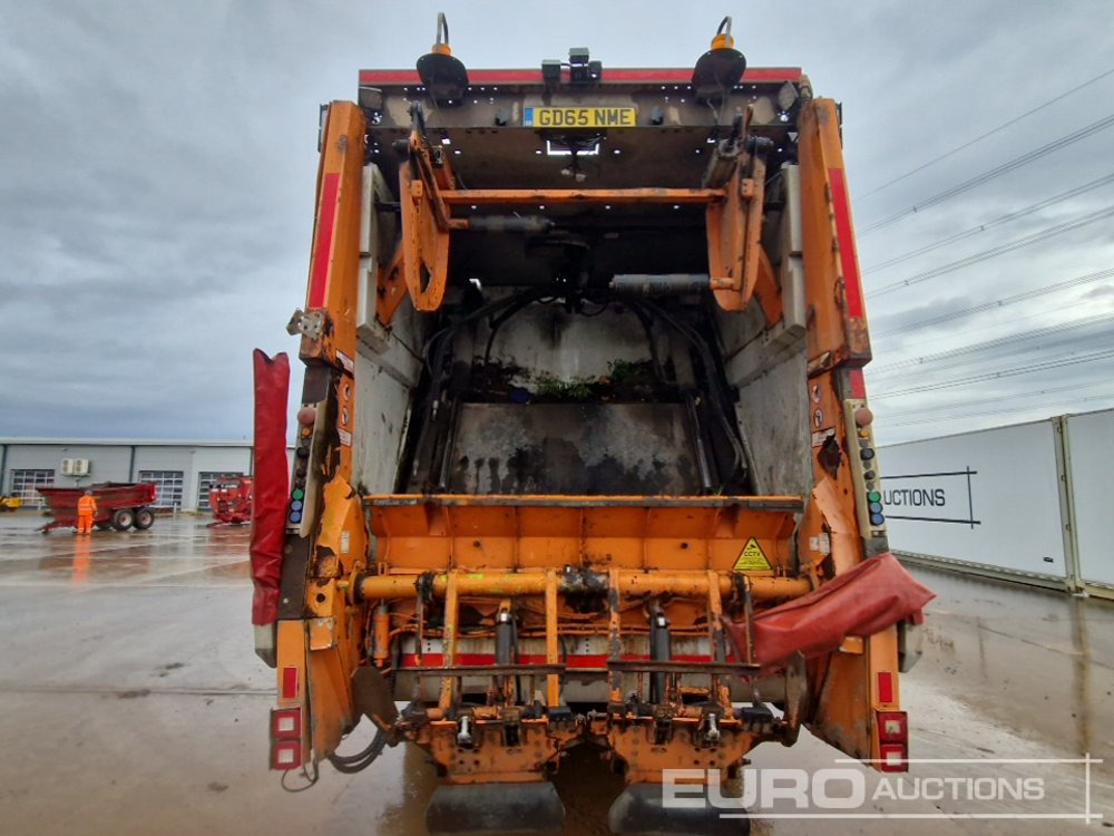 2016 Mercedes Econic 2630 - Smetarski tovornjak: slika 4 2016 Mercedes Econic 2630 - Smetarski tovornjak: slika 4