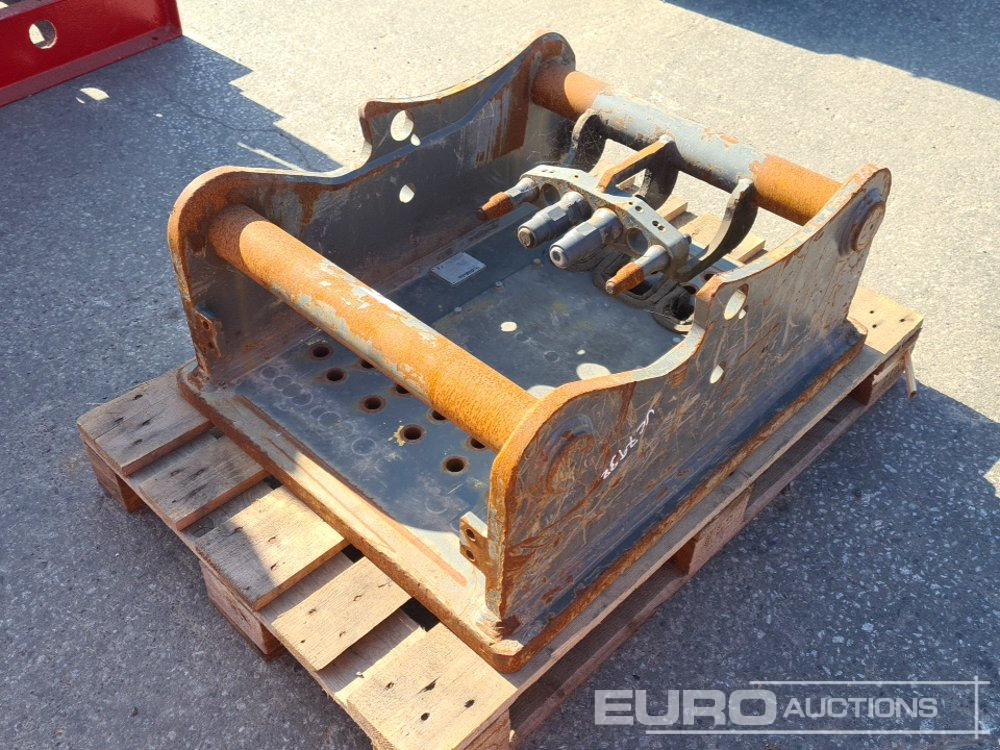 2016 Oilquick Head Stock 80mm Pin to suit 20 Ton Excavator - Hidravlično kladivo: slika 1 2016 Oilquick Head Stock 80mm Pin to suit 20 Ton Excavator - Hidravlično kladivo: slika 1