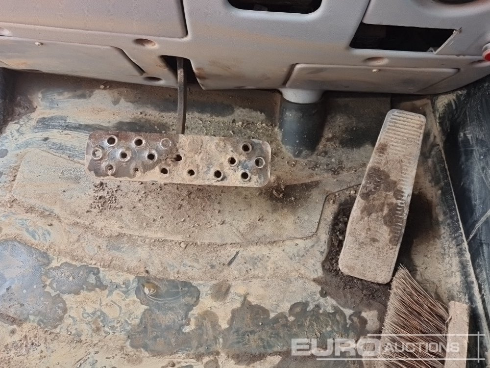 Teleskopski viličar 2017 New Holland LM7.42: slika 30