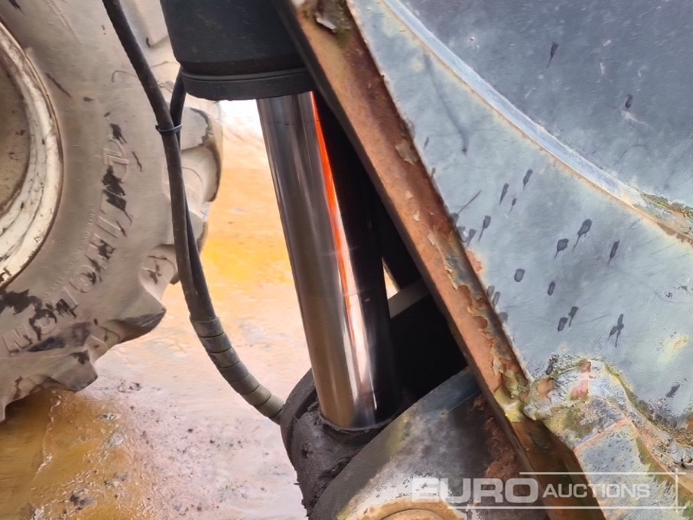 Teleskopski viličar 2017 New Holland LM7.42: slika 20