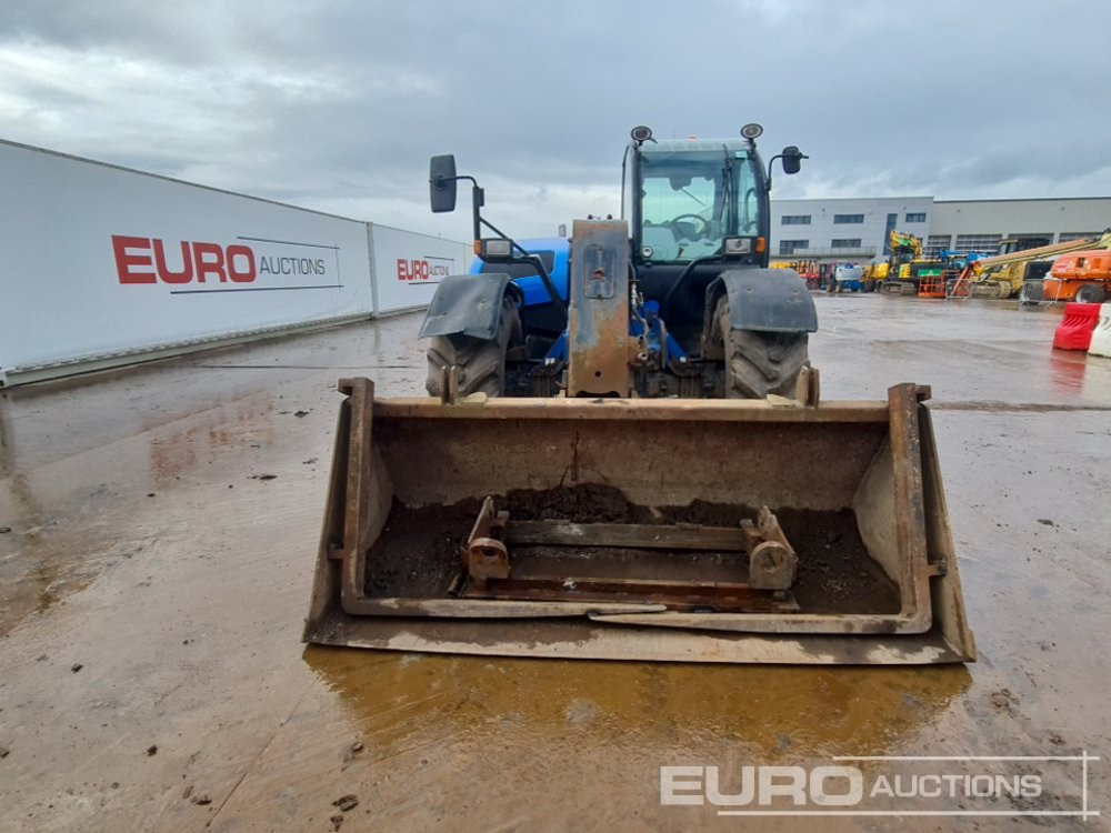 Teleskopski viličar 2017 New Holland LM7.42: slika 8