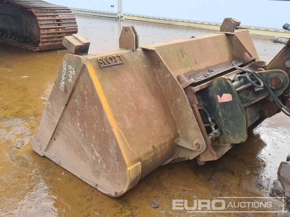 Teleskopski viličar 2017 New Holland LM7.42: slika 16