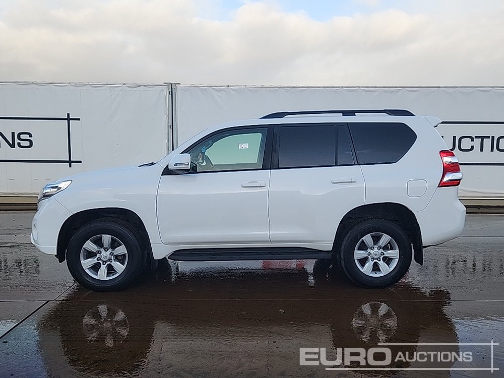 2017 Toyota Land Cruiser - SUV: slika 2 2017 Toyota Land Cruiser - SUV: slika 2