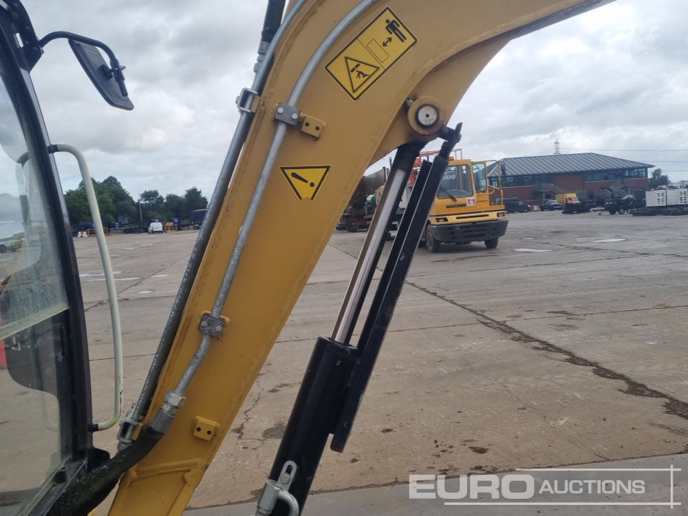 Mini bager 2018 CAT 302.7DCR: slika 24