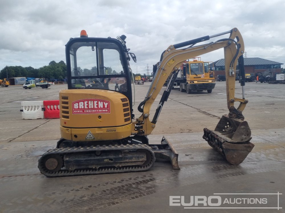 Mini bager 2018 CAT 302.7DCR: slika 6