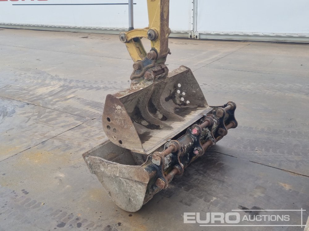 Mini bager 2018 CAT 302.7DCR: slika 21