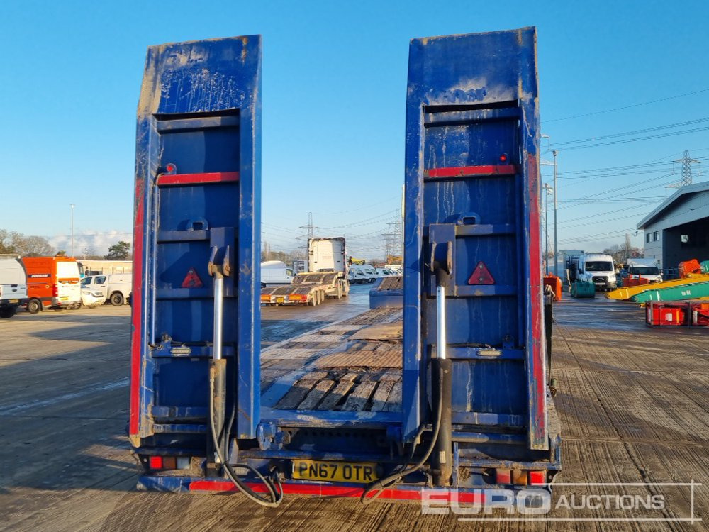 2018 McCauley Tri Axle Step Frame Low Loader Trailer, Out Riggers, Hydraulic Ramps - Nizko noseča polprikolica: slika 4 2018 McCauley Tri Axle Step Frame Low Loader Trailer, Out Riggers, Hydraulic Ramps - Nizko noseča polprikolica: slika 4