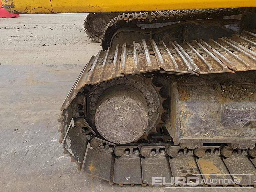 Bager goseničar 2019 JCB 220XL: slika 15