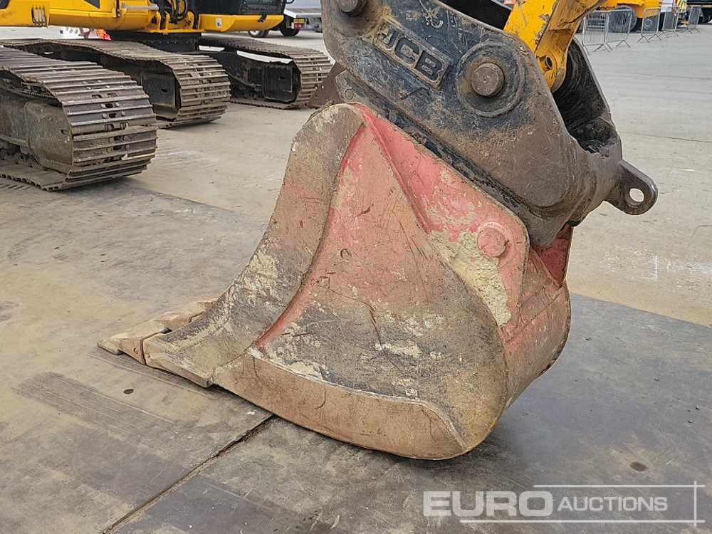 Bager goseničar 2019 JCB 220XL: slika 18