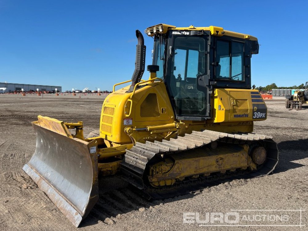 2019 Komatsu D39PX-24 - Buldožer: slika 2 2019 Komatsu D39PX-24 - Buldožer: slika 2