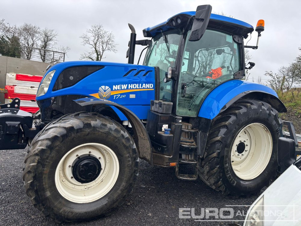 2019 New Holland T7.210 - Traktor: slika 2 2019 New Holland T7.210 - Traktor: slika 2