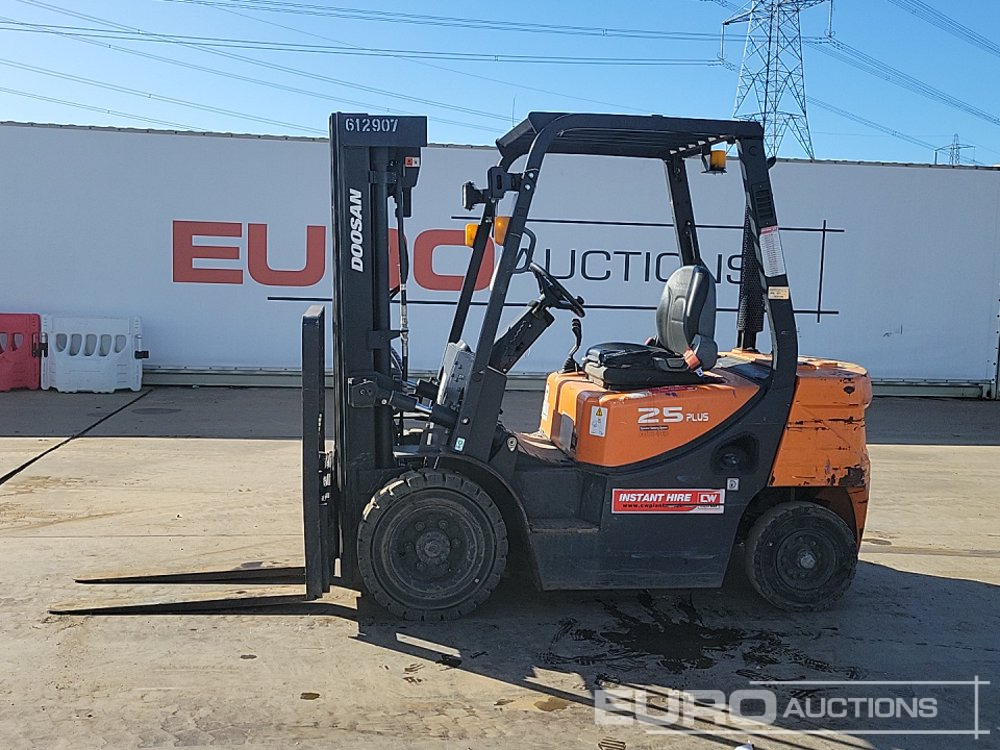 2020 Doosan D25GP - Viličar: slika 2 2020 Doosan D25GP - Viličar: slika 2