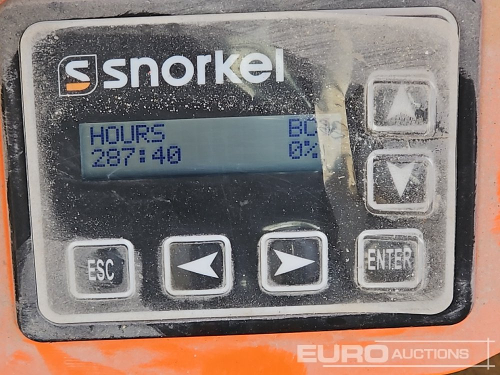 Dvižna ploščad 2020 Snorkel TM16E: slika 24