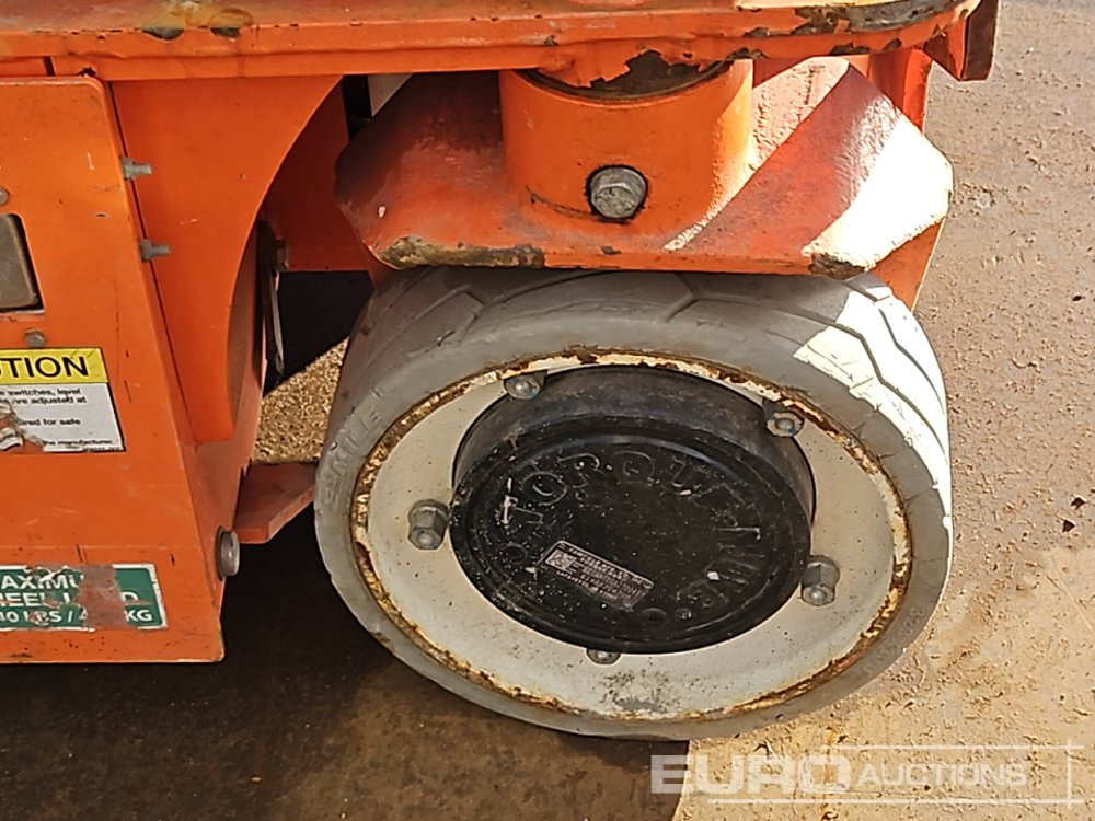 Dvižna ploščad 2020 Snorkel TM16E: slika 12