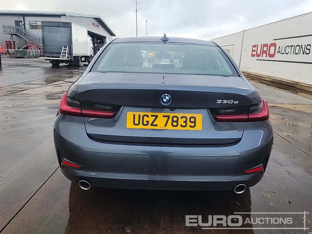 2021 BMW 330E SE PRO - Avtomobil: slika 4 2021 BMW 330E SE PRO - Avtomobil: slika 4