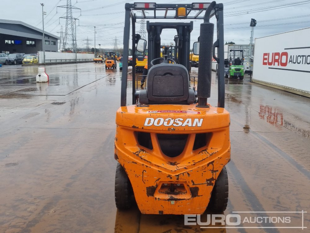 2021 Doosan D25GP - Viličar: slika 4 2021 Doosan D25GP - Viličar: slika 4