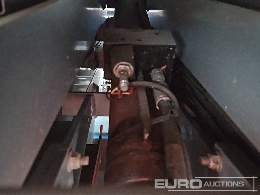 Dvižna ploščad 2021 Genie GS3246: slika 29