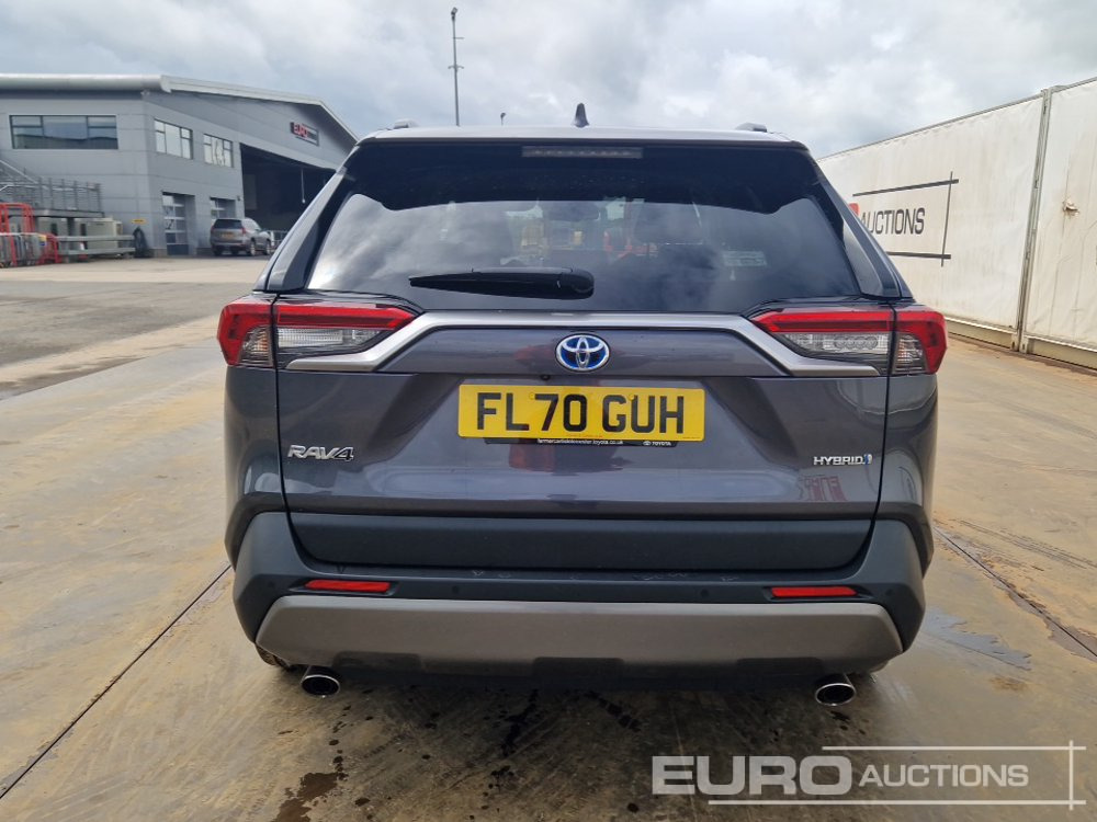 2021 Toyota RAV 4 - SUV: slika 4 2021 Toyota RAV 4 - SUV: slika 4