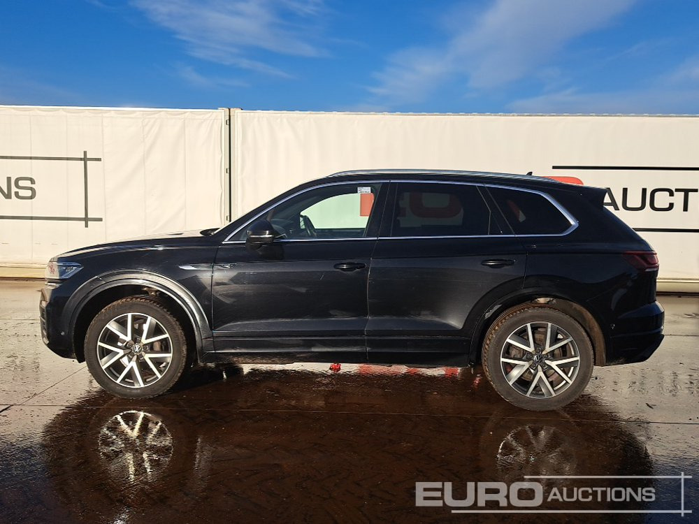 2021 Volkswagen Touareg - SUV: slika 2 2021 Volkswagen Touareg - SUV: slika 2