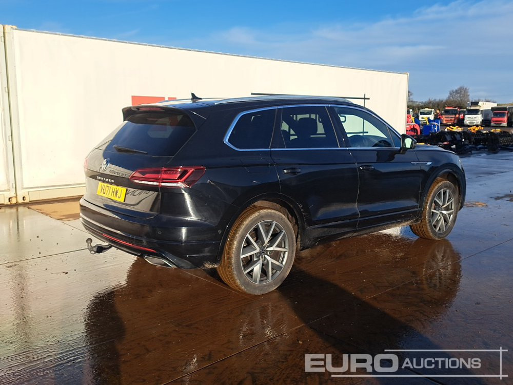 2021 Volkswagen Touareg - SUV: slika 5 2021 Volkswagen Touareg - SUV: slika 5