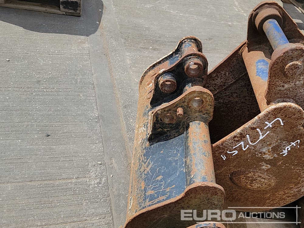 Žlica 24", 24", 12", 12" Digging Bucket 30-35mm Pin to suit Mini Excavator: slika 19