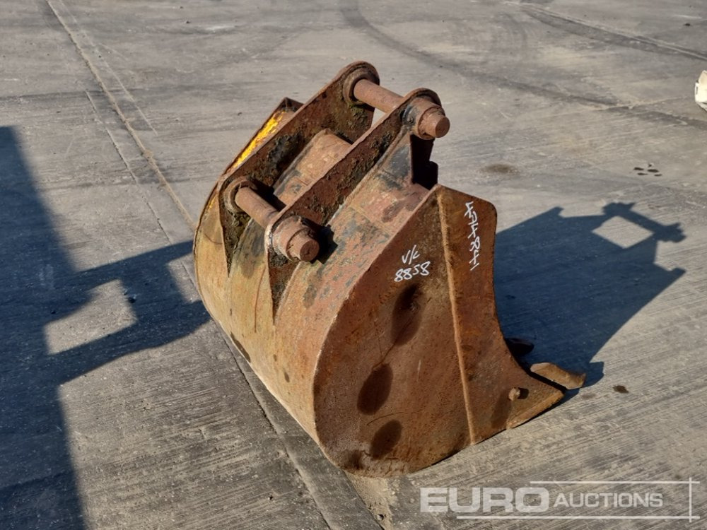 24" Digging Bucket 45mm Pn to suit 4-6 Ton Excavator - Žlica: slika 5 24" Digging Bucket 45mm Pn to suit 4-6 Ton Excavator - Žlica: slika 5