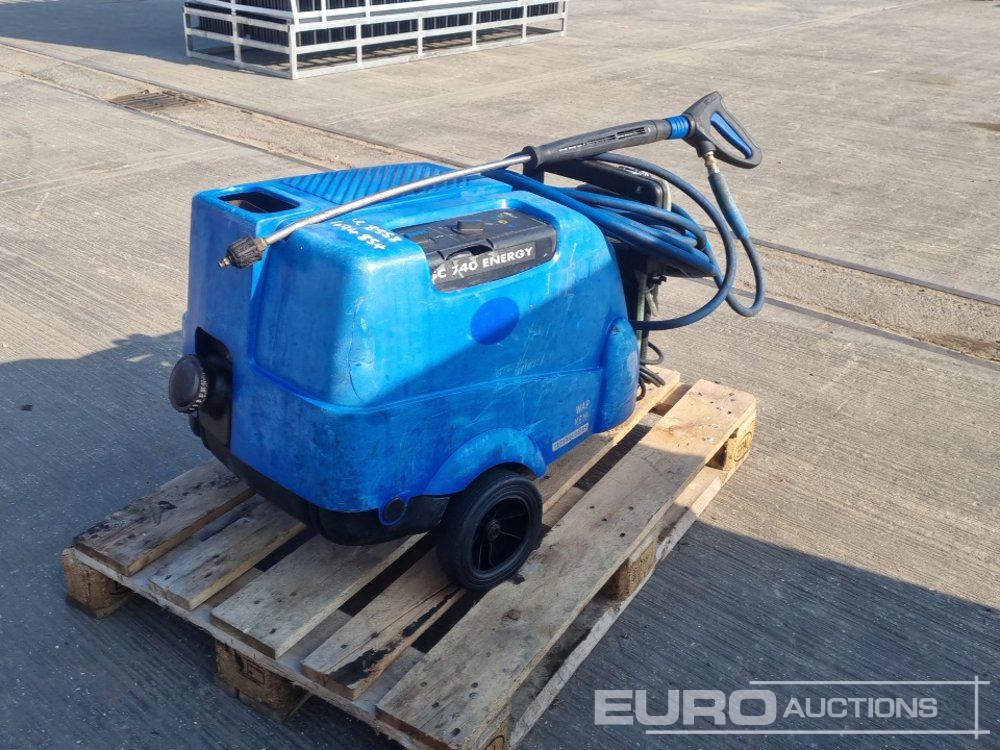 250 Volt Pressure Washer - Visokotlačni čistilec: slika 1 250 Volt Pressure Washer - Visokotlačni čistilec: slika 1