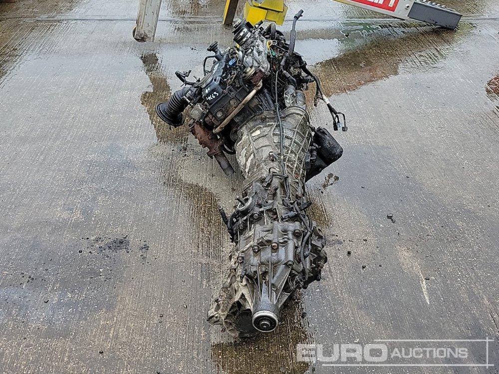 4 Cylinder Engine, Gearbox - Motor: slika 4 4 Cylinder Engine, Gearbox - Motor: slika 4