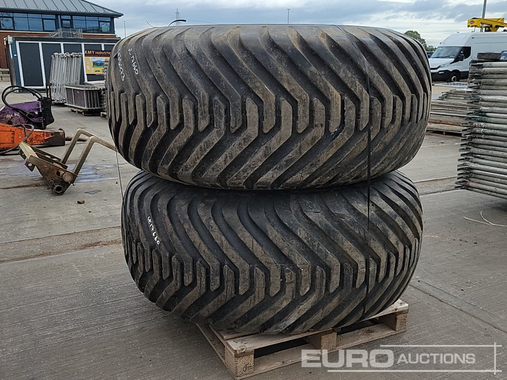 Alliance 650/60-30.5 Tyre & Rim (2 of) - Guma: slika 1 Alliance 650/60-30.5 Tyre & Rim (2 of) - Guma: slika 1
