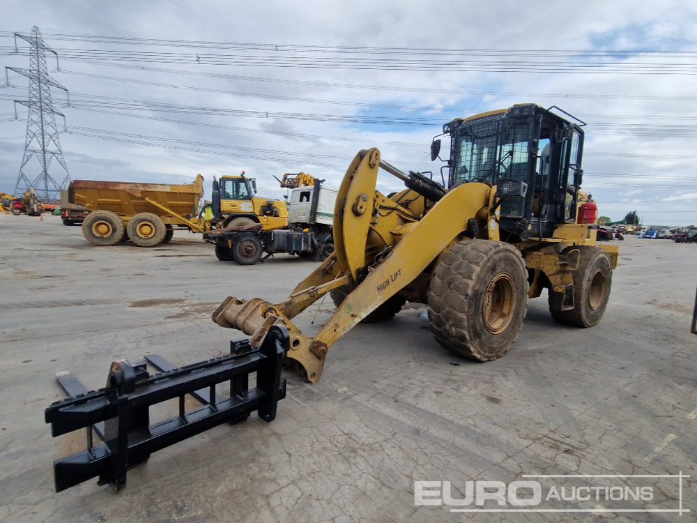 CAT 930M - Kolesni nakladalec: slika 1 CAT 930M - Kolesni nakladalec: slika 1