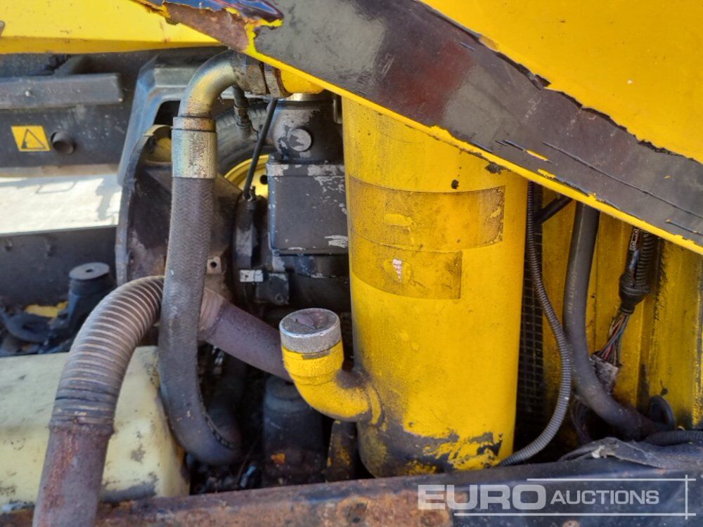 Zračni kompresor Comp Air Compressor (Engine Missing), Atlas Copco Single Axle Compressor (Engine Missing), Comp Air Single Axle Compressor (Engine Missing): slika 23 Zračni kompresor Comp Air Compressor (Engine Missing), Atlas Copco Single Axle Compressor (Engine Missing), Comp Air Single Axle Compressor (Engine Missing): slika 23