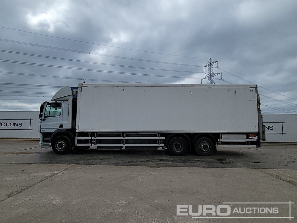 DAF CF330 - Tovornjak hladilnik: slika 2 DAF CF330 - Tovornjak hladilnik: slika 2