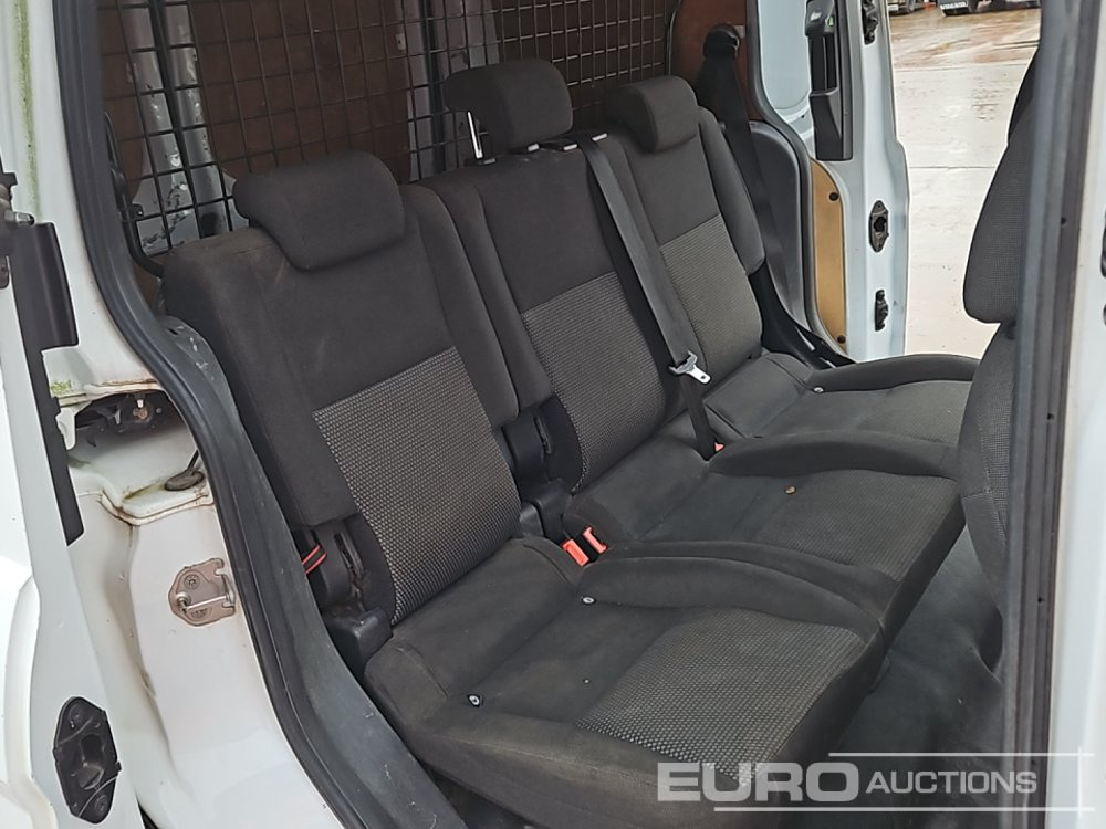 Dostavno vozilo 2017 Ford Transit Connect: slika 13