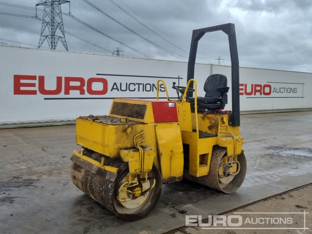 Double Drum Vibrating Roller, Roll Bar - Valjar: slika 1 Double Drum Vibrating Roller, Roll Bar - Valjar: slika 1