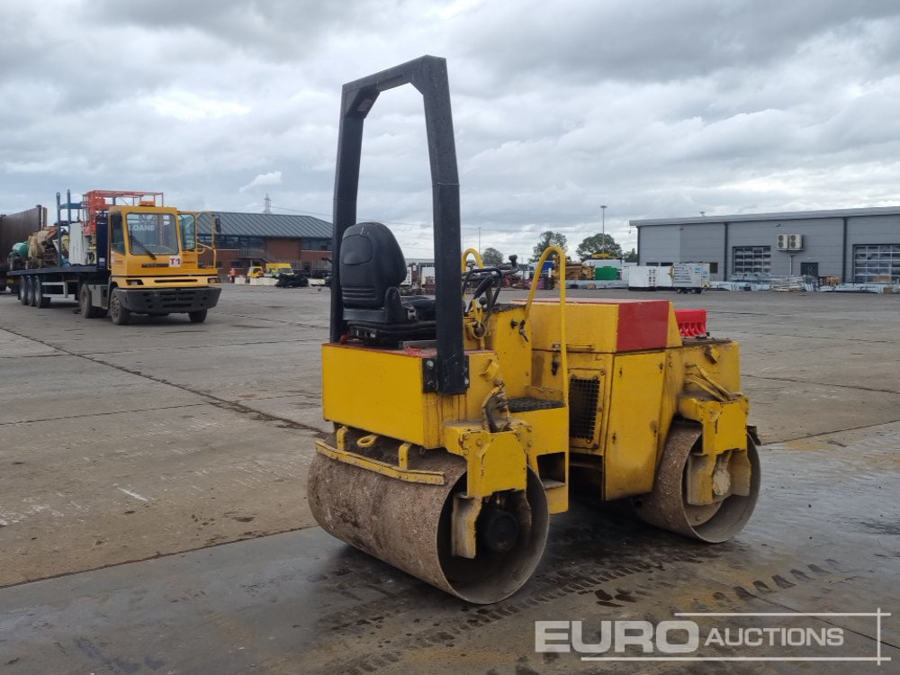 Double Drum Vibrating Roller, Roll Bar - Valjar: slika 5 Double Drum Vibrating Roller, Roll Bar - Valjar: slika 5