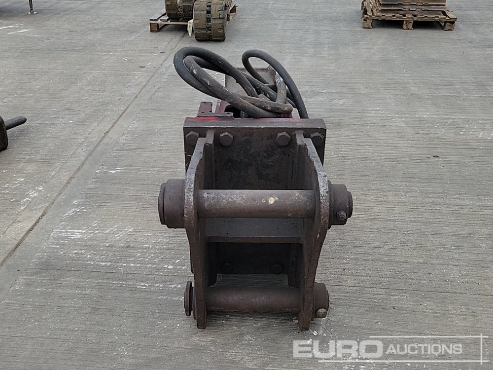 Epiroc Hydraulic Breaker 80mm Pin to suit 20 Ton Excavator - Hidravlično kladivo: slika 4 Epiroc Hydraulic Breaker 80mm Pin to suit 20 Ton Excavator - Hidravlično kladivo: slika 4