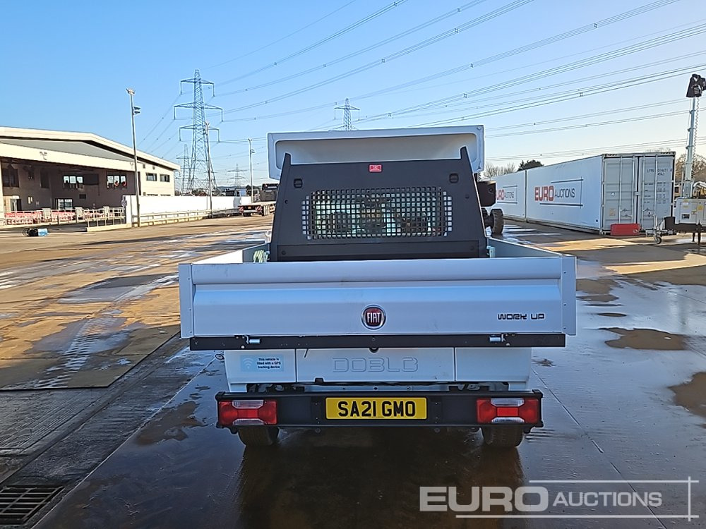 Fiat Doblo - Dostavno vozilo s kesonom: slika 4 Fiat Doblo - Dostavno vozilo s kesonom: slika 4