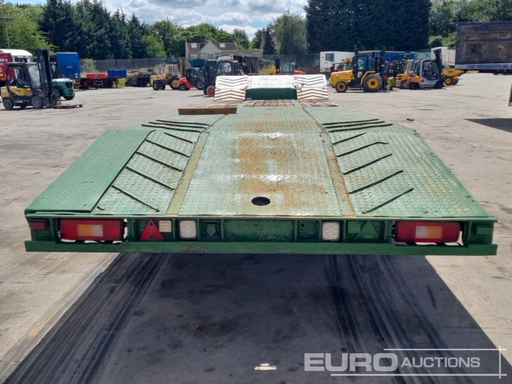 General Trailers Tri Axle Step Frame Low Loader Trailer - Nizko noseča polprikolica: slika 4 General Trailers Tri Axle Step Frame Low Loader Trailer - Nizko noseča polprikolica: slika 4