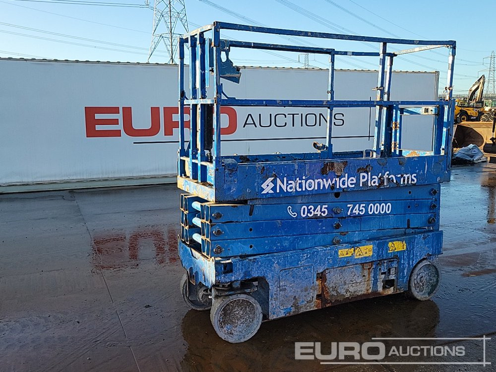 Genie GS2632 - Škarjasta dvižna ploščad: slika 1 Genie GS2632 - Škarjasta dvižna ploščad: slika 1