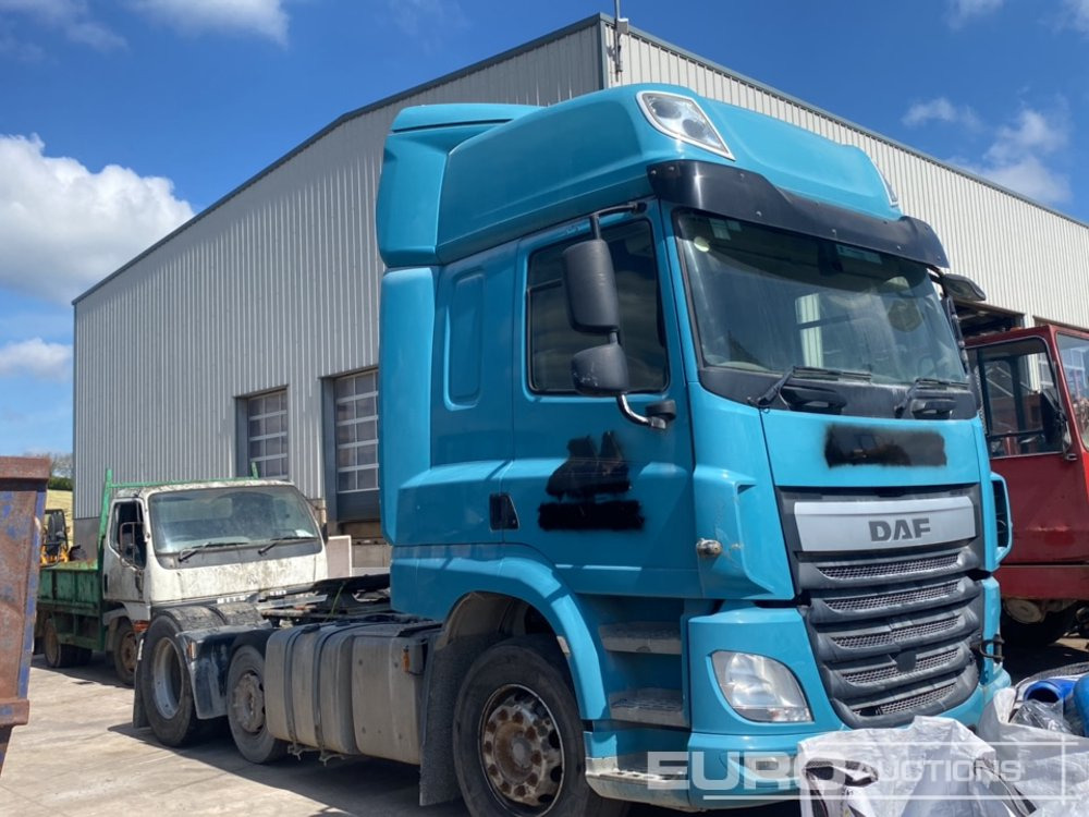 DAF 6x2 Midlift, Manual Gearbox, Cruise Control, A/C - Gradbeni stroj: slika 1 DAF 6x2 Midlift, Manual Gearbox, Cruise Control, A/C - Gradbeni stroj: slika 1