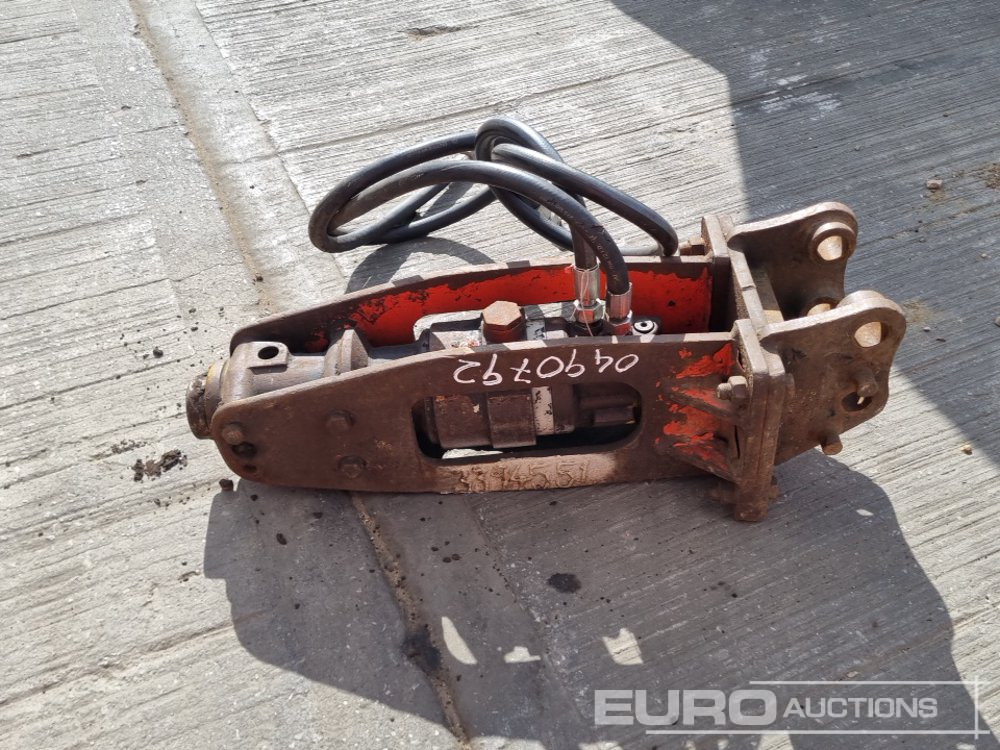 Hydraulic Breaker 30mm Pin to suit Mini Excavator - Hidravlično kladivo: slika 2 Hydraulic Breaker 30mm Pin to suit Mini Excavator - Hidravlično kladivo: slika 2