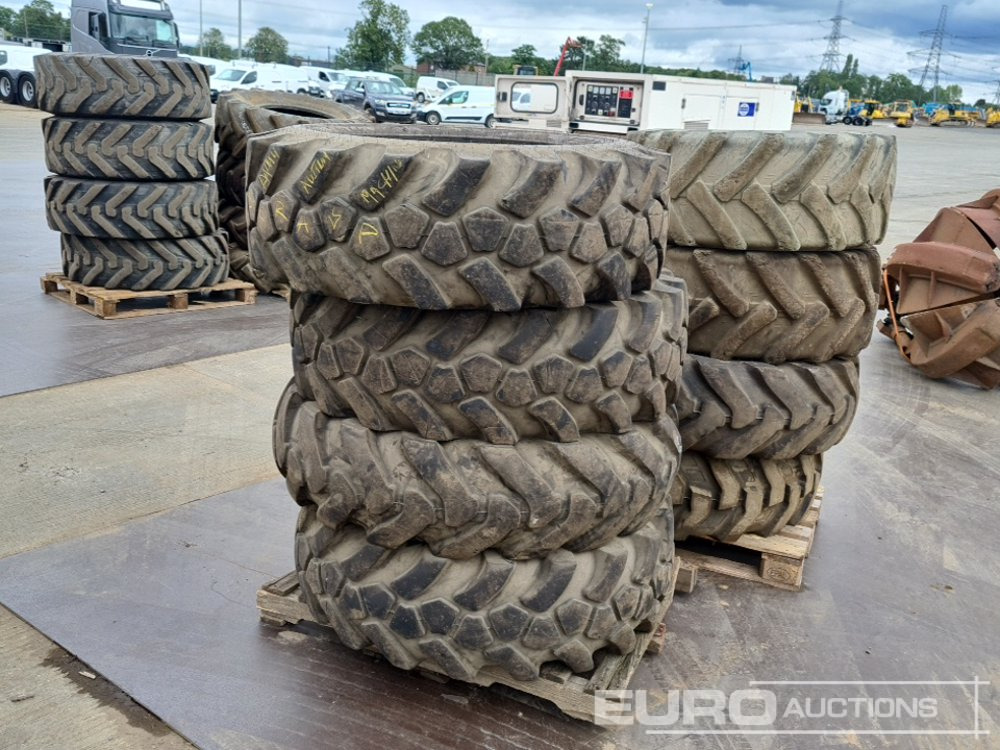 JCB 15.5-25 Tyre (6 of), Alliance 15.5-25 Tyre (2 of), 405/70 R20 Tyre (2 of) - Guma: slika 3 JCB 15.5-25 Tyre (6 of), Alliance 15.5-25 Tyre (2 of), 405/70 R20 Tyre (2 of) - Guma: slika 3
