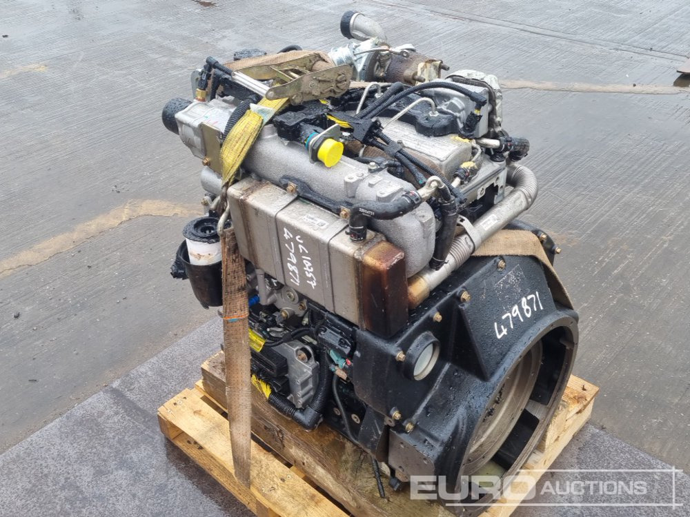 JCB 4 Cylinder Engine - Motor: slika 3 JCB 4 Cylinder Engine - Motor: slika 3
