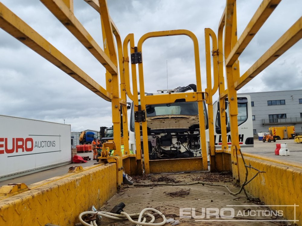 Dvižna ploščad JCB S2632E: slika 21