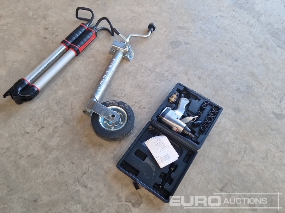 Jockey Wheel, LED Rechargeable Light, Air Wrench (3 of) - Oprema za delavnice: slika 2 Jockey Wheel, LED Rechargeable Light, Air Wrench (3 of) - Oprema za delavnice: slika 2